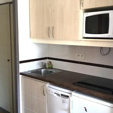 2 Pieces Avec Terrasse Au Domaine De Cap Esterel, Saint-raphael - Fr-1-504-667 Apartment